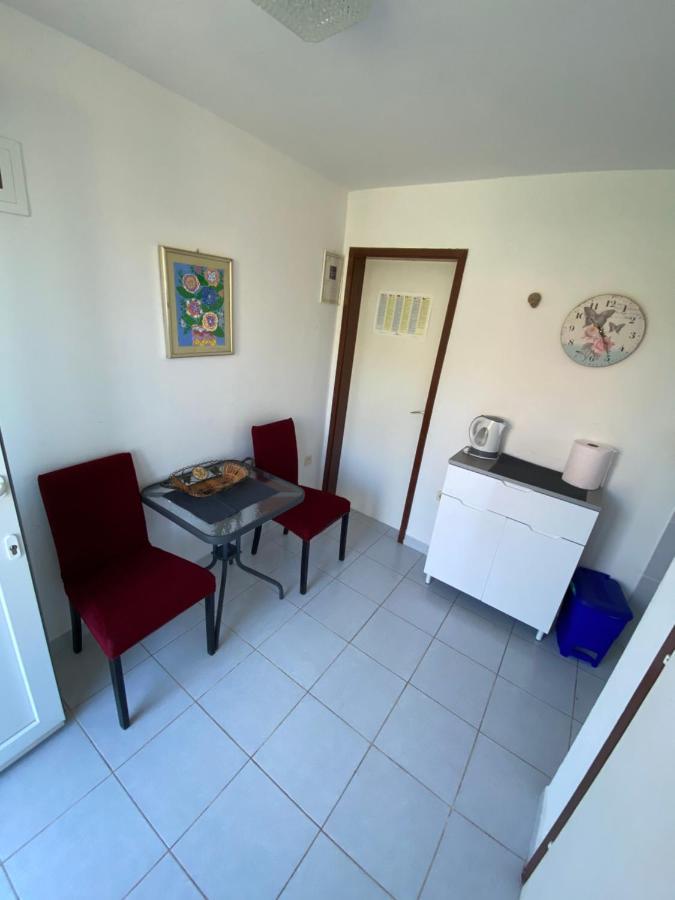 Marsela Apartment *